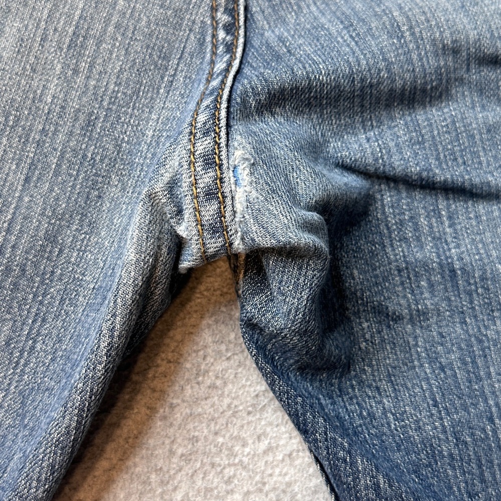 Vintage Levi's 559 Jeans Mens 34x32 (36x30) Blue Relaxed Straight Leg Denim - Picture 7 of 13